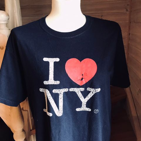 T-Skjorte. Herre str. L «I LOVE NEW YORK»