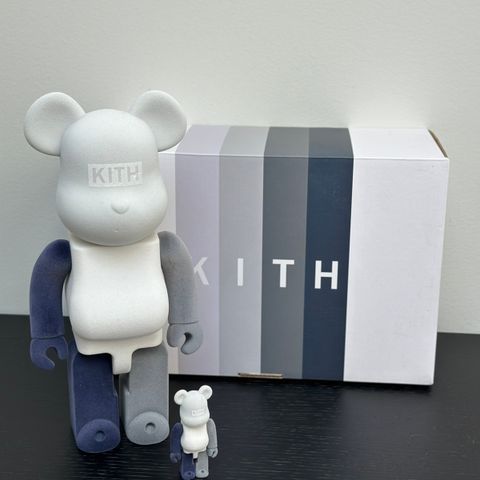 Kith for Bearbrick 100% & 400% - Concrete