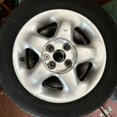Komplette hjul til Toyota Corolla