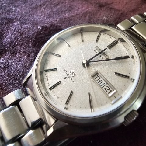 Grand Seiko Hi-Beat armbåndsur 5646-7030 "diamond snow"