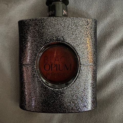 Ysl black opium