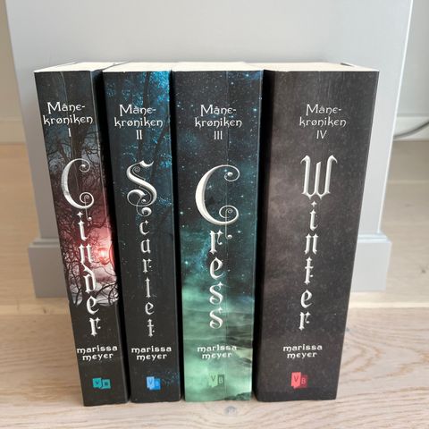 Månekrøniken - Marissa Meyer