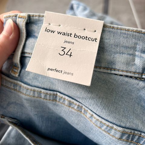 Lys blå Gina Tricot perfect jeans bootcut