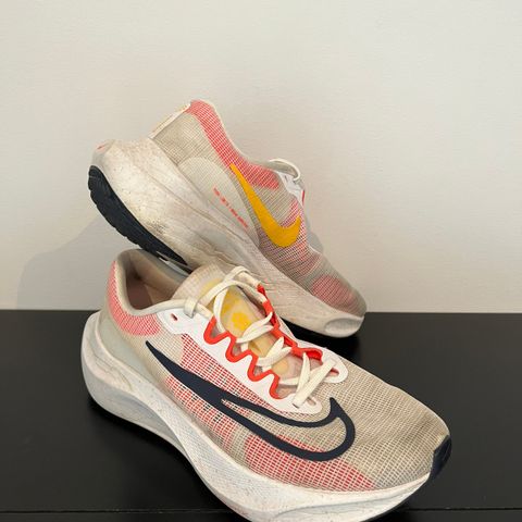 Nike zoom fly 4 herre