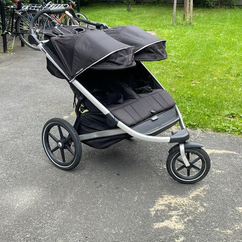 Thule Urban Glide 2 Dobbel Black - tvillingvogn - søskenvogn