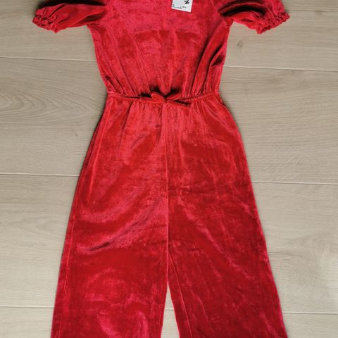 Velour jumpsuit (ny med prislapp etc)