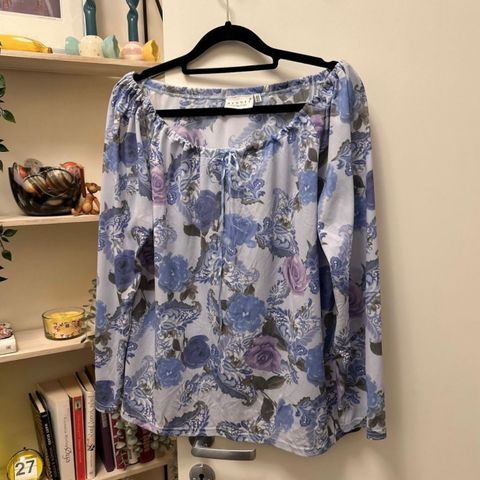 Vintage bluse fra Hennes 🦋