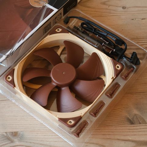 Noctua NF-A14 FLX (140mm)