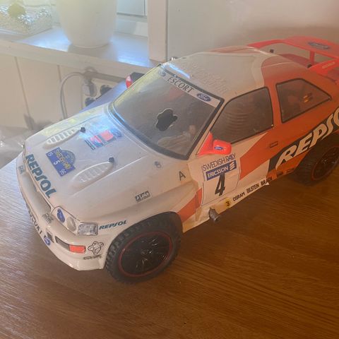 Kyosho escort cosworth repsol  vintage nitro bil.