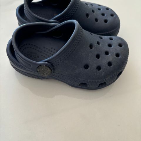 Crocs sko str C6, lite brukt