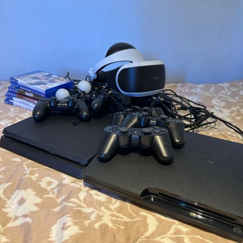 PlayStation konsoler, ps4 videospill og ps4 VR headsett til salgs (brukt)