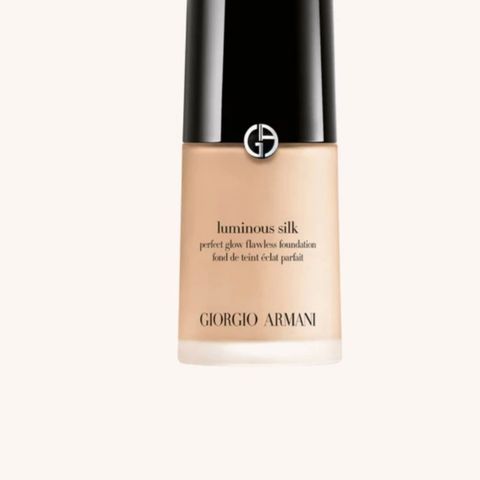 ARMANI LUMINOUS SILK FOUNDATION