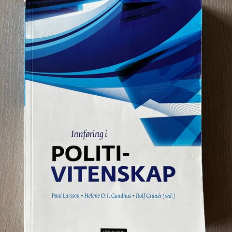 Innføring i politivitenskap