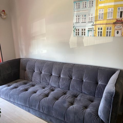 Pent brukt sofa