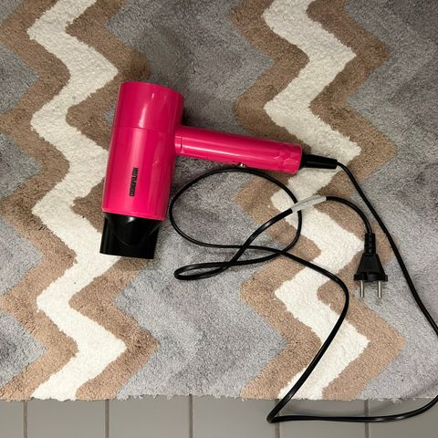 Hårføner rosa / hairdryer / hår tilbehør