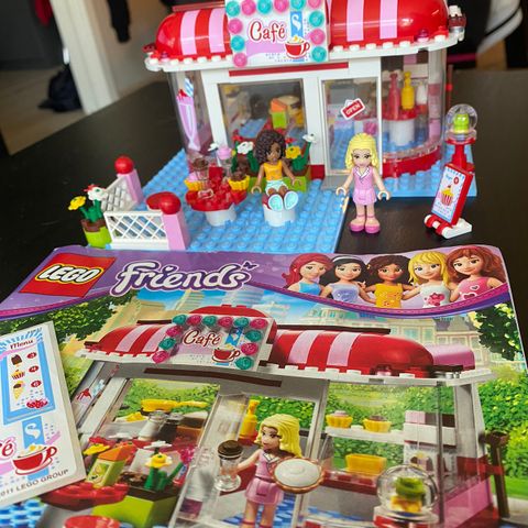 Lego friends Café