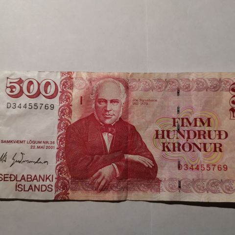 ISLAND 500KR. 2001.