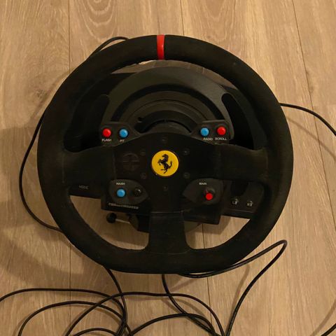 Thrustmaster T300 Ferrari Integral Alcantara Edition (5 284kr ny)