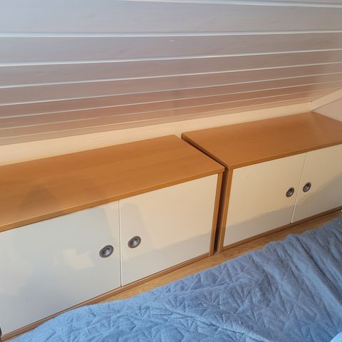 Reservert IKEA EFFEKTIV VEGGSKAP 4stk