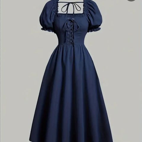 Vakker marineblå bohemsk kjole ..NY str M..lang