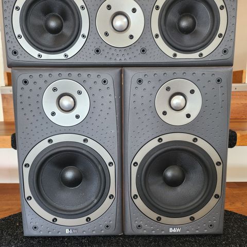 Bowers & Wilkins dm 303 og lcr 3