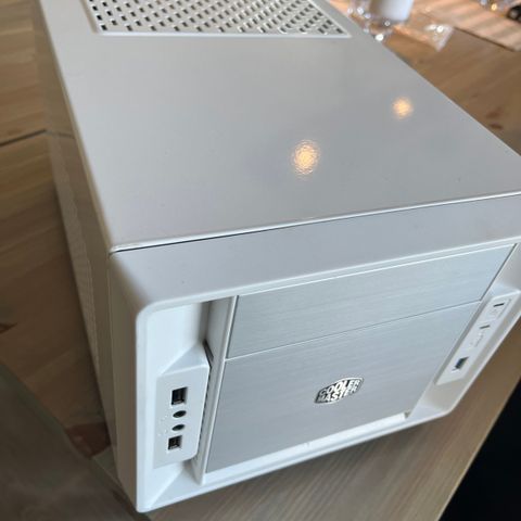 Cooler Master Mini-ITX ELITE 120 Kabinett