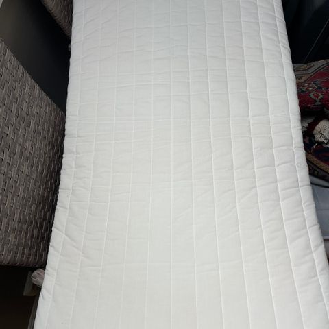 Barnemadrass IKEA Vyssa Skönt 60x120cm