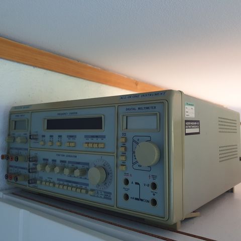 Maxcom MX9000 All in one instrument