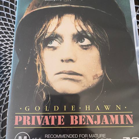 Private benjamin