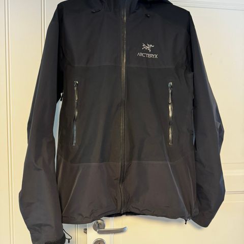 Arcteryx skalljakke