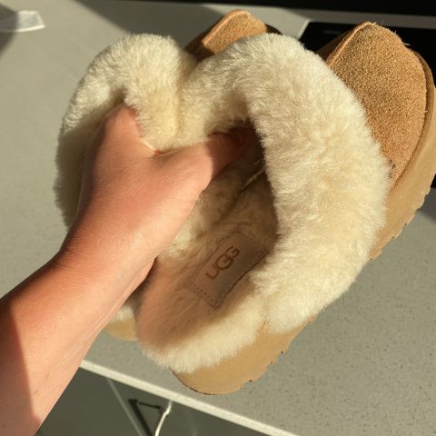 Ugg tøfler str 36 / 37