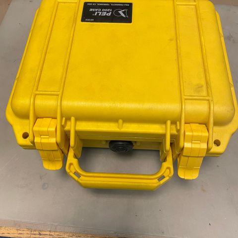 Peli case 1200