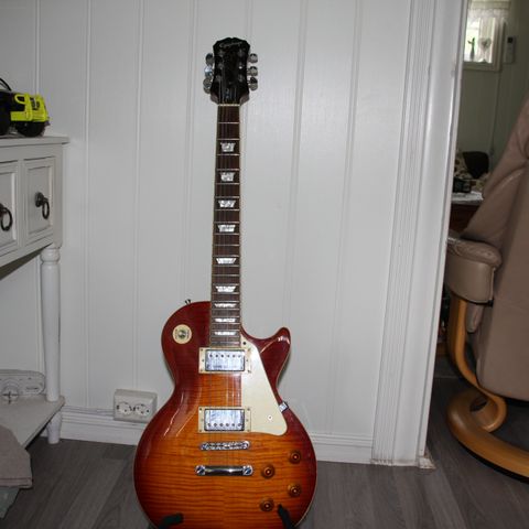 Epiphone Les Paul gitar