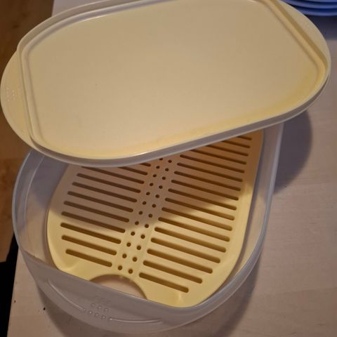 Tupperware boks