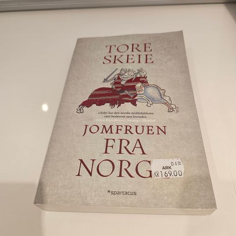 Jomfruen fra Norge. Tore Skeie