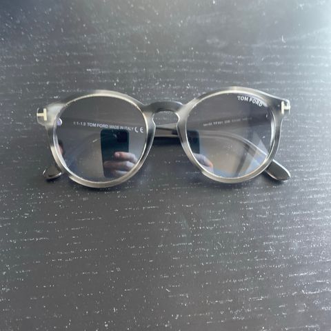 Tom Ford TF 591