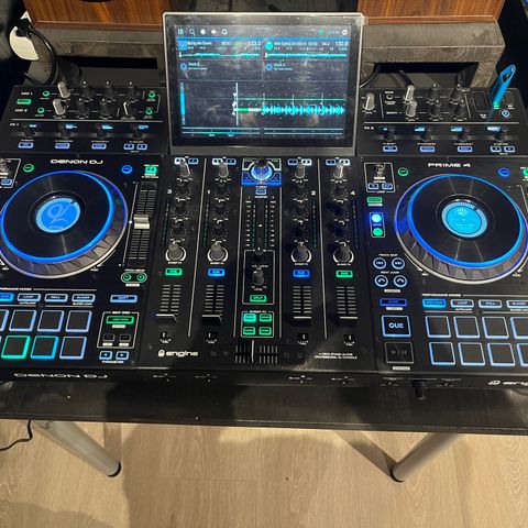 Denon DJ Prime 4