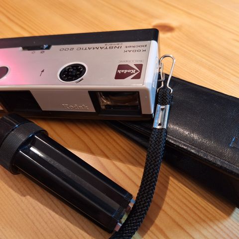 Kodak Pocket Instamatic 200 kamera