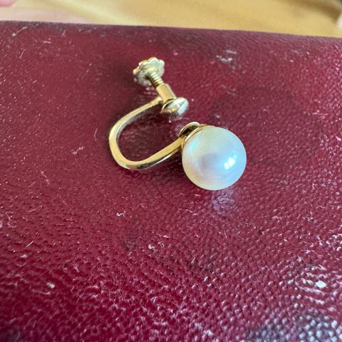 Vintage gull 585 øredobber med perle fra David Andersen