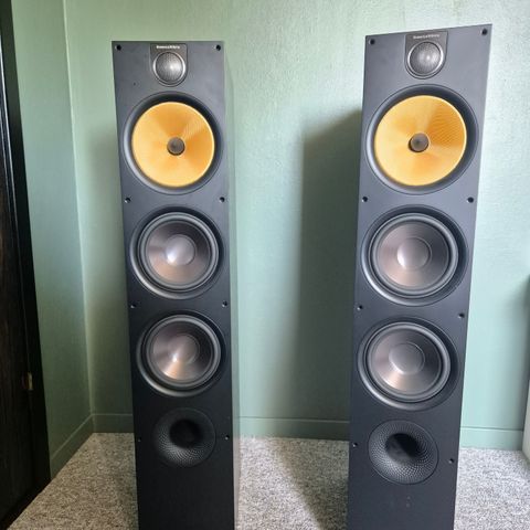 Bowers & Wilkins 683 S2 og NAD C 375 BEE forsterker - B&W