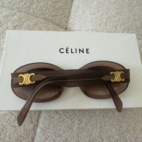 Celine Triomphe solbriller Milky Hazelnut med kvittering