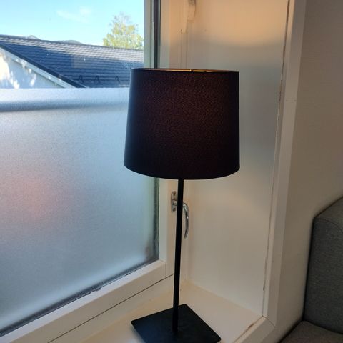 Bordlampe svart