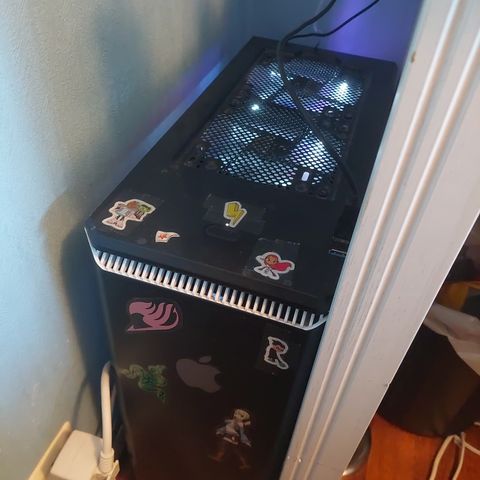 Gaming PC-stasjon