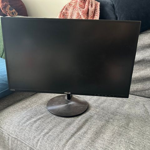 Asus HD 23,6" pc skjerm