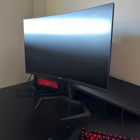 Philips evnia 32" curved 240hz