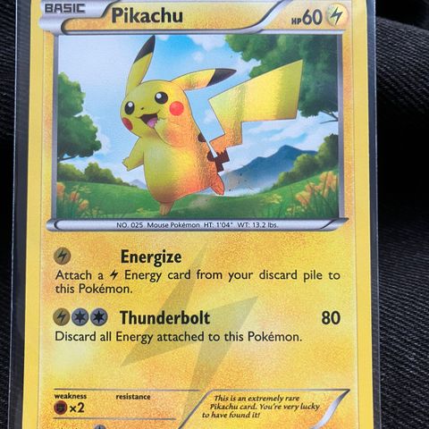 Pikachu 115/114 Holo