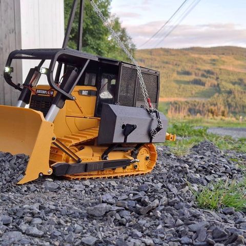 1:14 skala RC Bulldozer