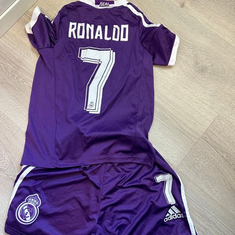 Ronaldo fotballdrakt real Madrid