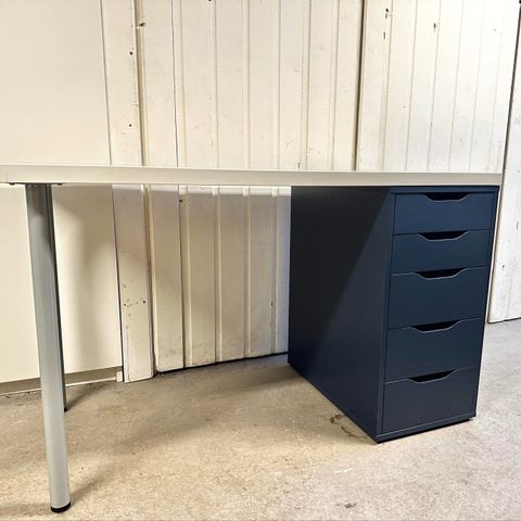 IKEA skrivebord Lagkapten/Alex