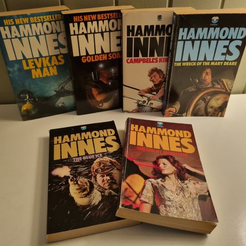 Hammond Innes. 6 bøker selges samlet kr 80. Engelsk tekst